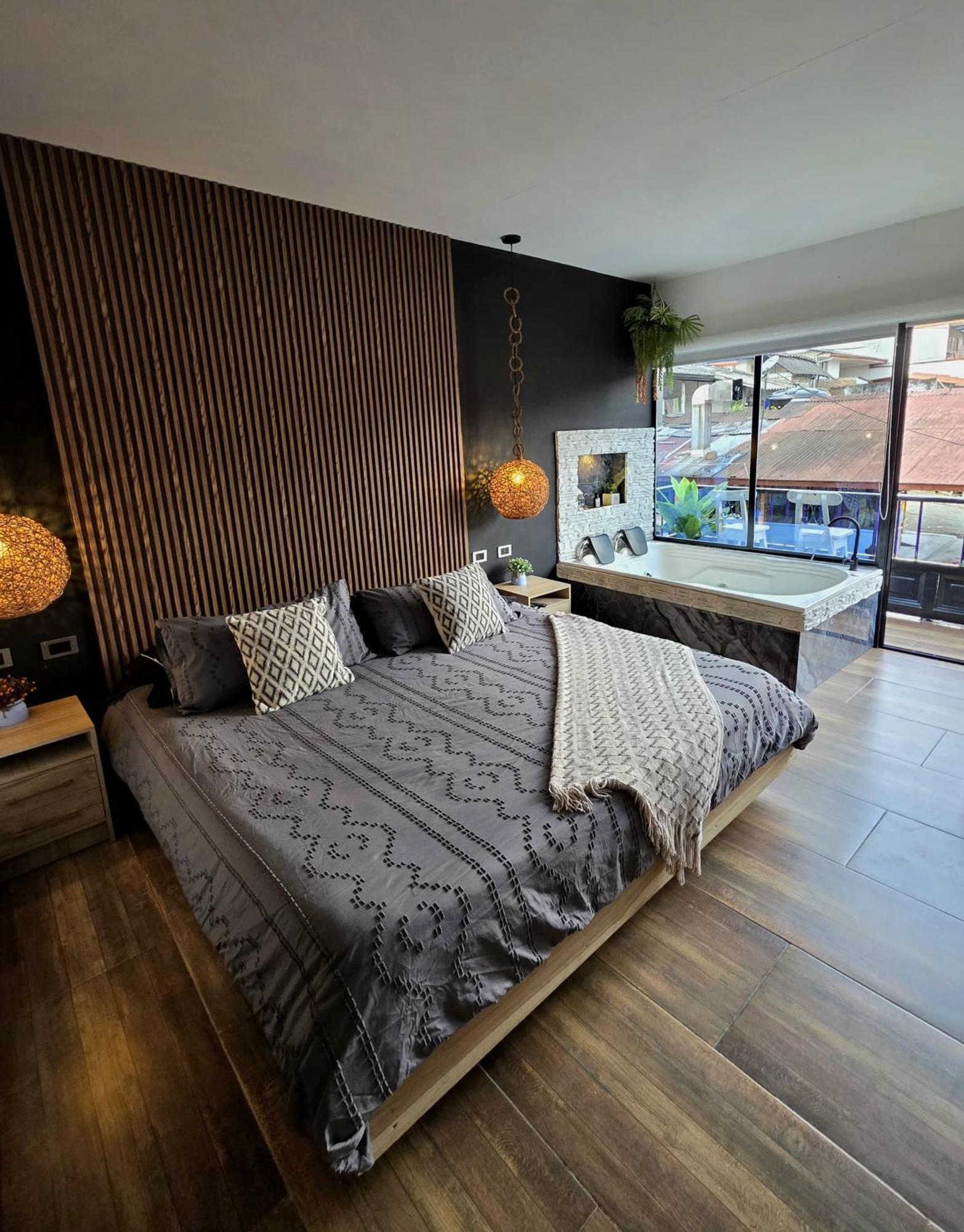 Habitacion Deluxe 2 Con Jacuzzi A 20 Mt Del Parque سالنتو المظهر الخارجي الصورة
